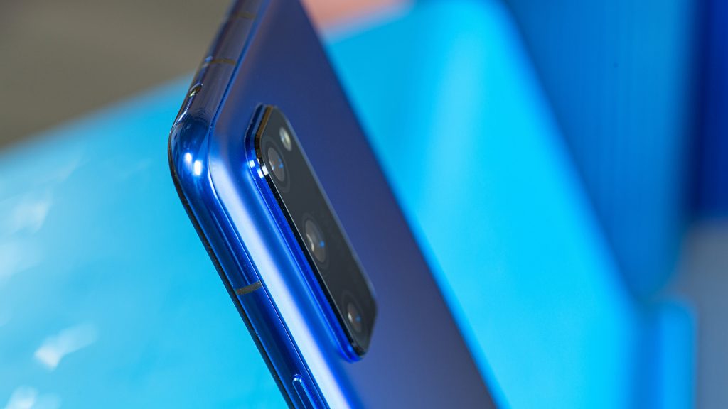 Honor V30 Pro Good body design