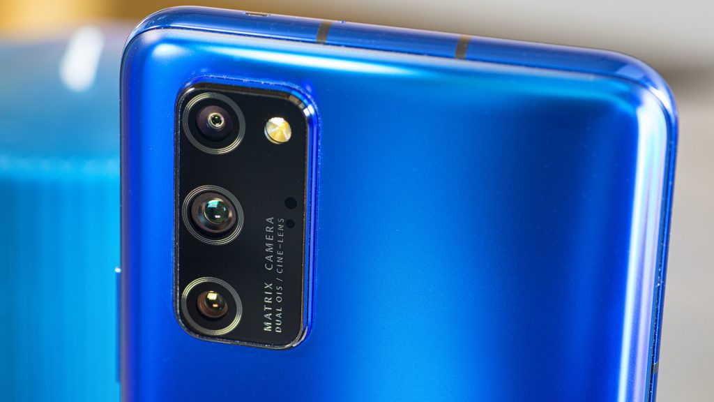 Honor V30 Pro Tripple camera