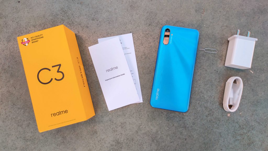 Realme C3 in The box