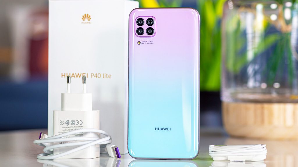 Huawei P40 Lite in the Box