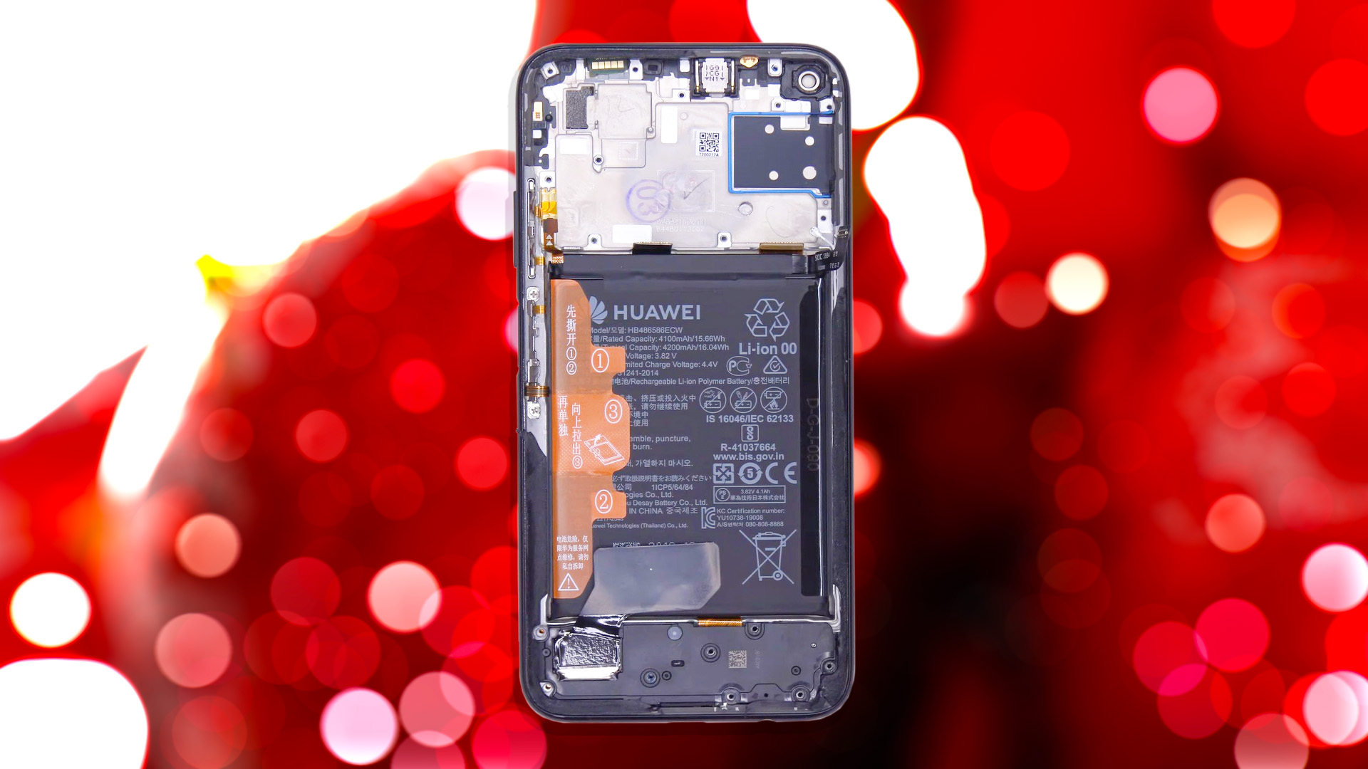 The Huawei P40 Lite proved to be easy to disassemble