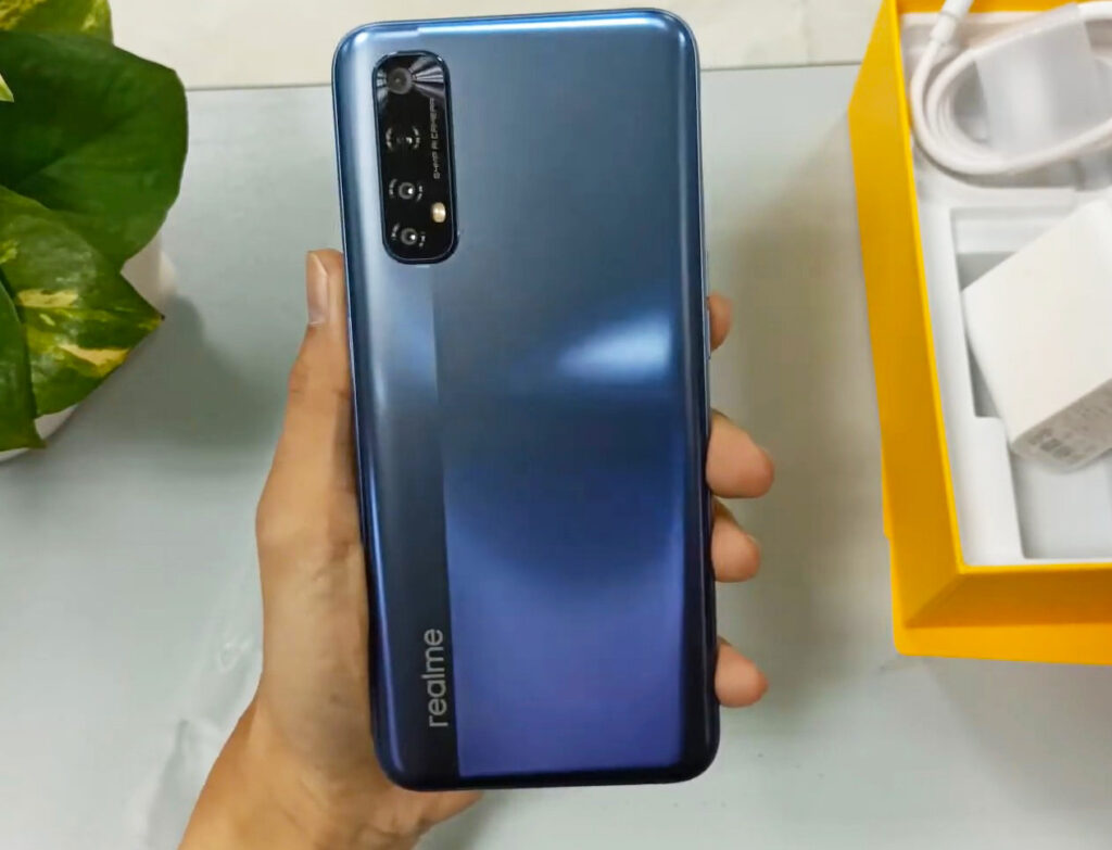Realme 7 Unboxing live image 1