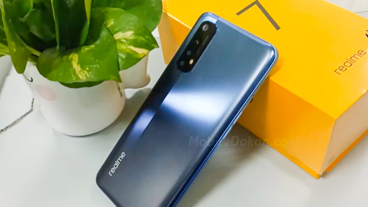 Realme 7 Unboxing, live images spotted with basic specs