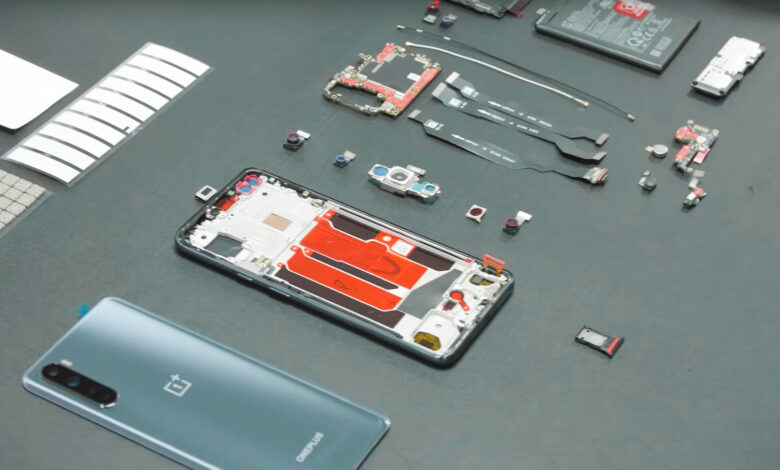 Watch Carl Pei assemble the OnePlus Nord by hand