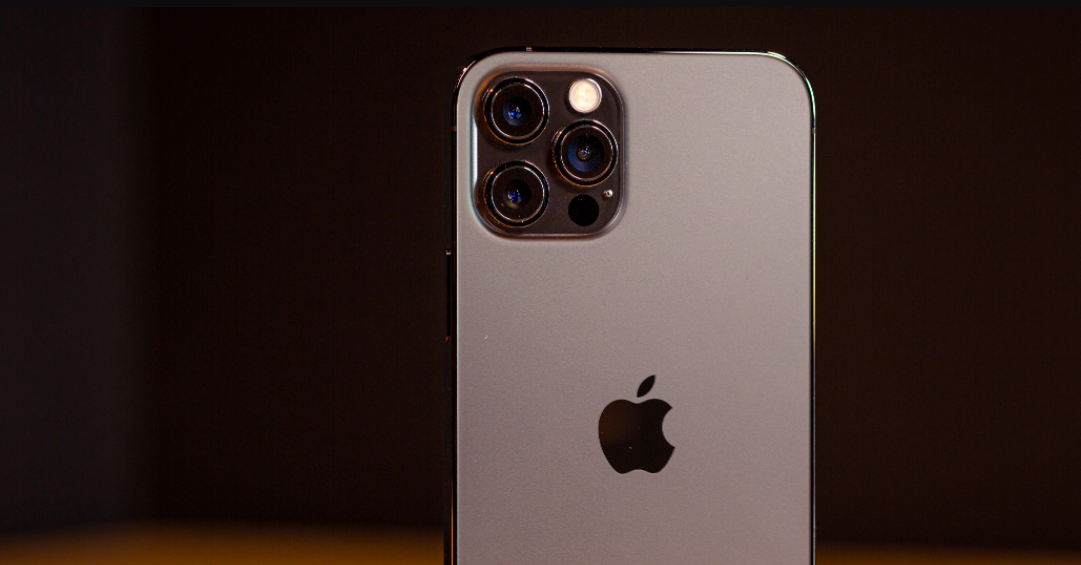 iPhone 12 Pro Max rolled out with new 2.5x telephoto camera
