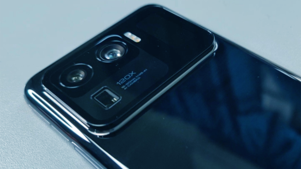Xiaomi Mi 11 Ultra two