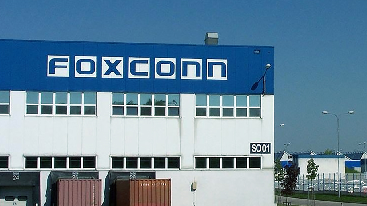 Apple supplier Foxconn significantly scales down its Wisconsin site plans