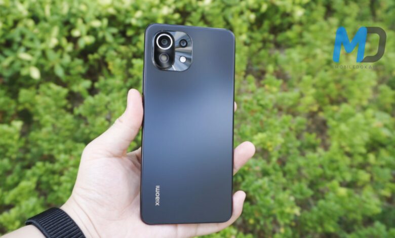 Xiaomi 12 expected to feature a smaller punch-hole design