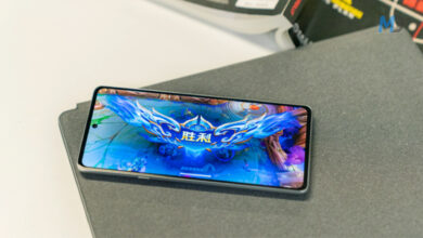 Moto Edge X30 live image, display details emerge