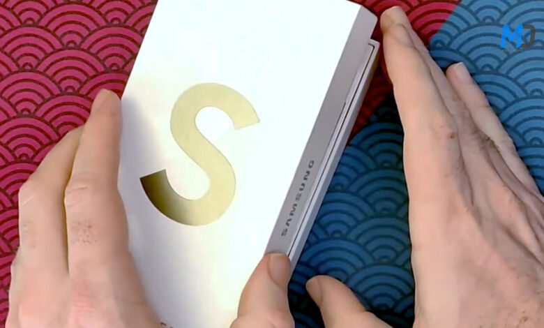 Samsung Galaxy S21 FE unboxing reviewed by retailer buyer in South Africa