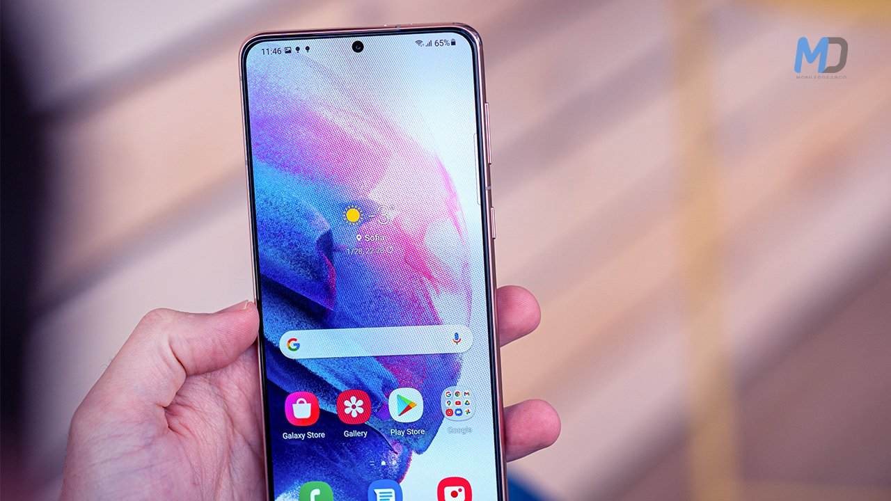 Samsung is resuming the rollout of the stable One UI 4 based on