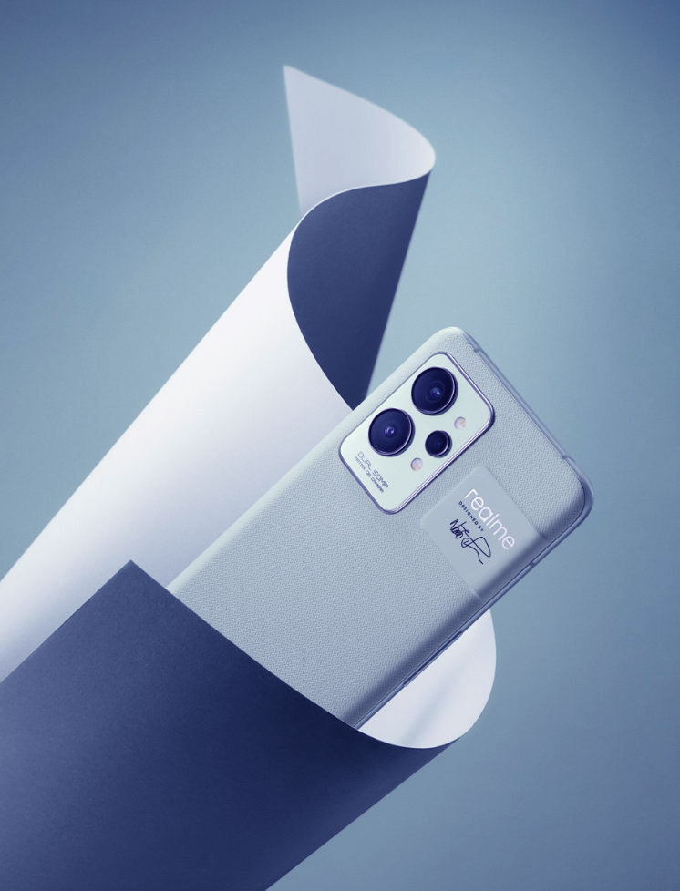 Realme GT2 series image 1