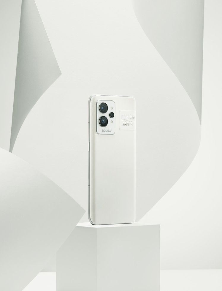 Realme GT2 series image 2