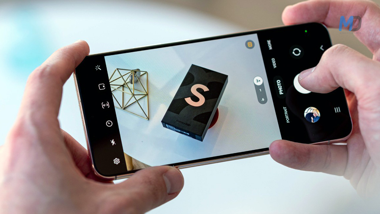 Samsung Galaxy S22+ is going for review at this moment