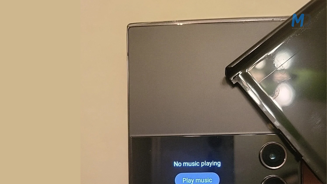 Samsung Galaxy Z Flip 4 hands-on images