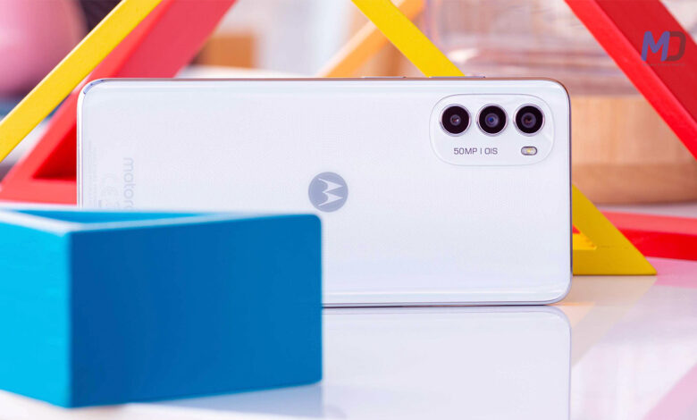 Motorola Moto G82 was released recently with excellent features