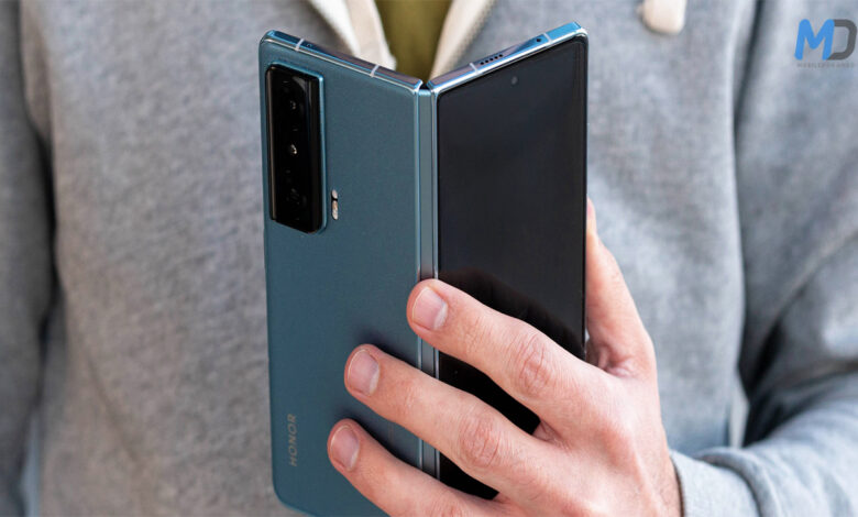 Honor Magic V2 First camera samples on the surface