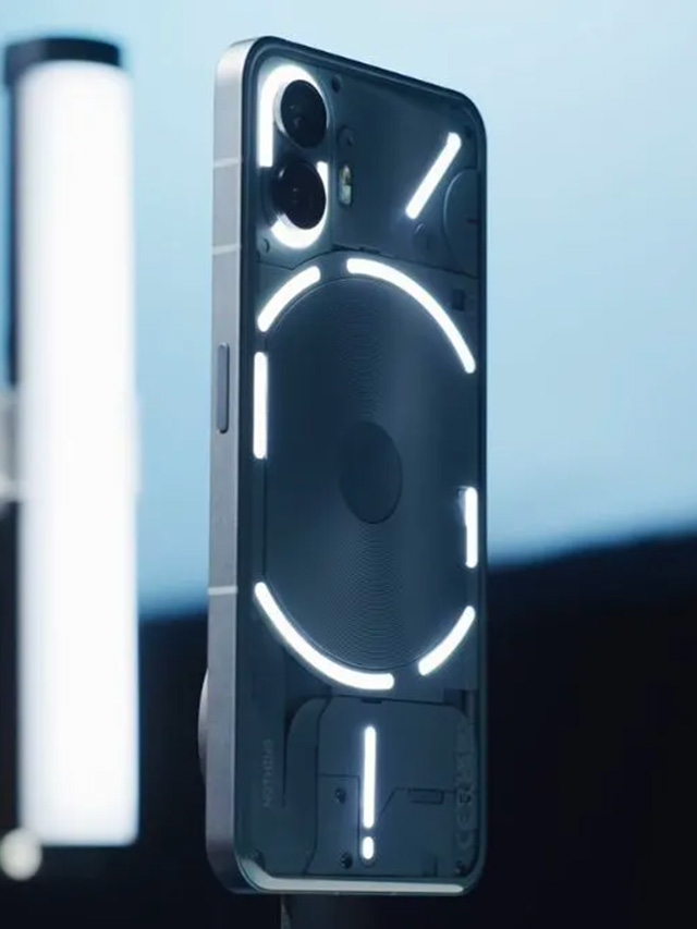 Nothing Phone (2) design and features officially confirmed