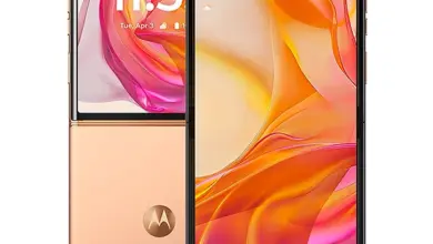 Motorola Razr Ultra 50 Peach Fuzz