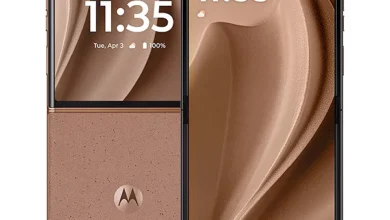 Motorola Razr Plus 2025 Mocha Mousse