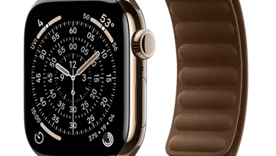 Apple Watch Series 11 Titanium Gold
