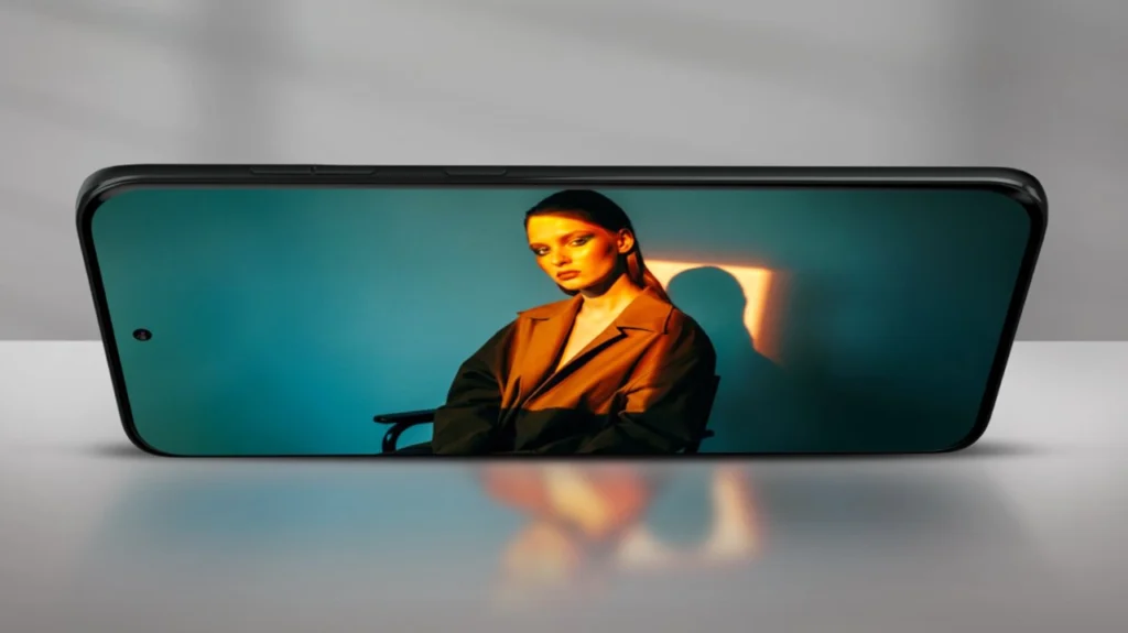 Motorola Edge 70 Fusion Quad Curved Display