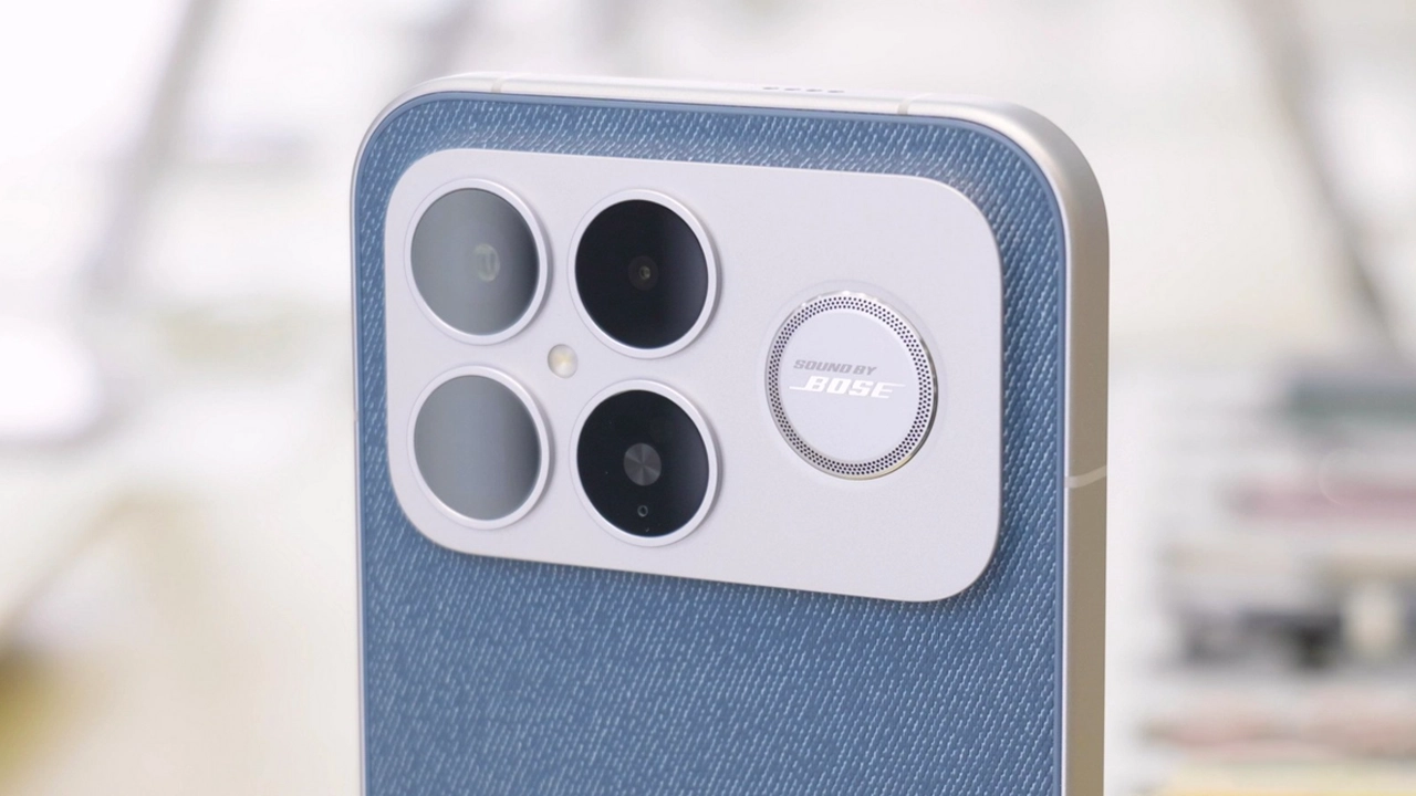 DCS reveals mystery Redmi K100 device with 7-inch 2K display and 10,000mAh+ battery